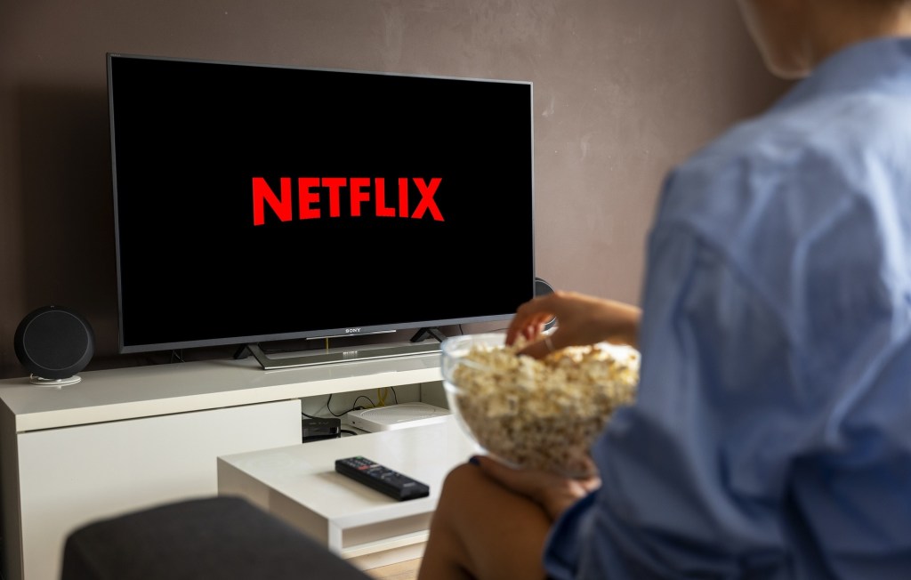 5 NETFLIX T.V. Series that will BLOW your&nbsp;mind!